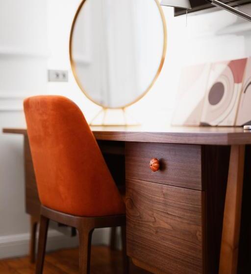 اتاق استاندارد با تخت بزرگ, The Bold Type Hotel, A Member Of Design Hotels