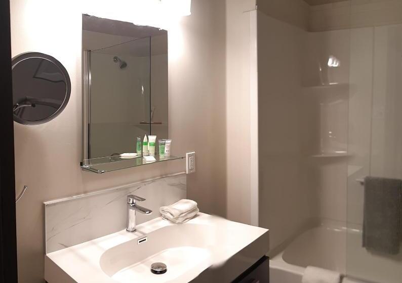 Номер Стандарт, Oberge Inn Val David