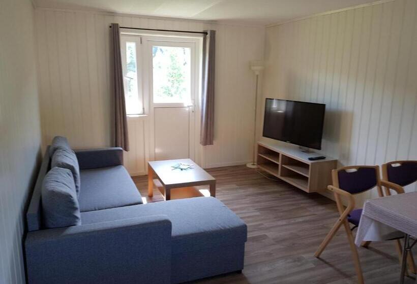 דירת חדר, Bech's Hotell & Camping