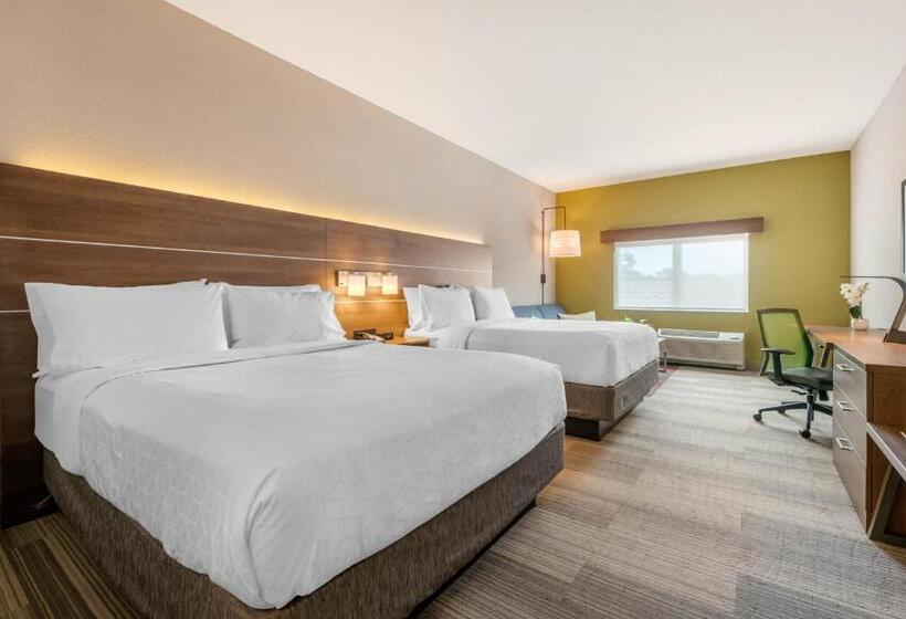Люкс Адаптированный для Инвалидов, Holiday Inn Express & Suites   Moundsville, An Ihg
