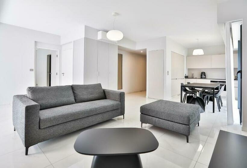 آپارتمان 1 خوابه, Residenza Leca Colonna
