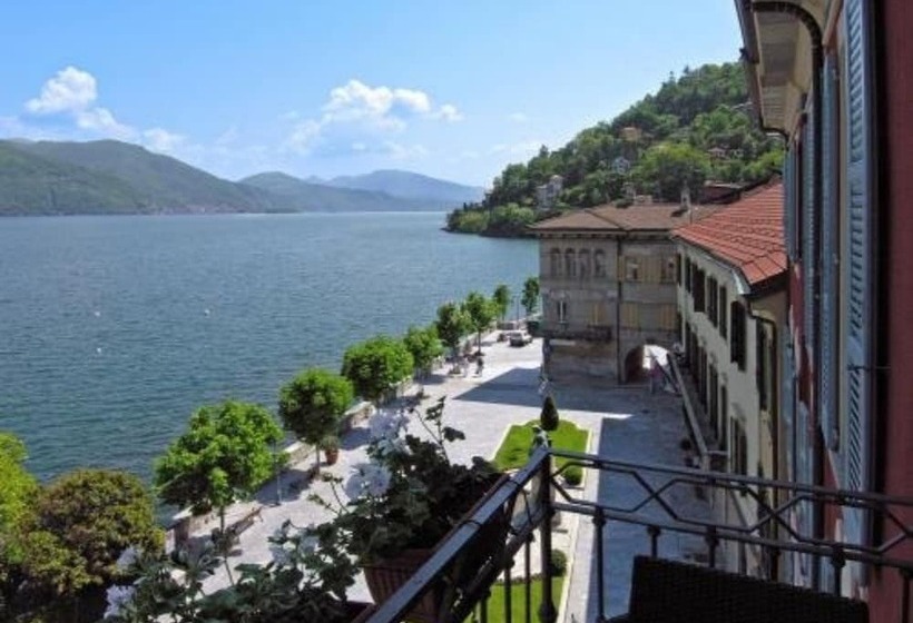 اتاق استاندارد با چشم‌انداز دریاچه, Cannobio