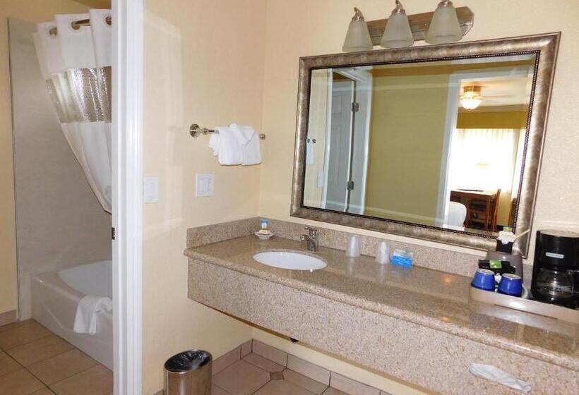 Стандартный Номер Кровать Кинг, Deer Haven Inn