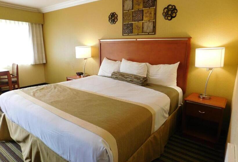 Quarto Estandar Cama King, Deer Haven Inn