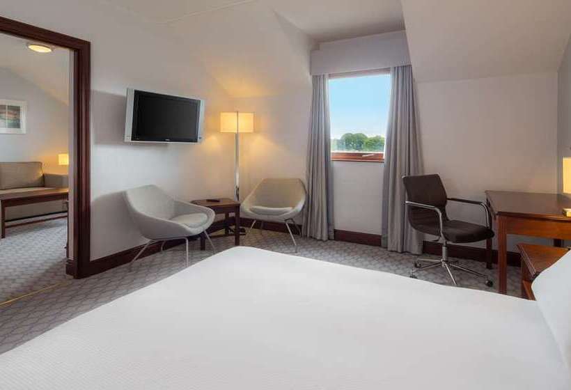 Люкс, Hilton East Midlands Airport
