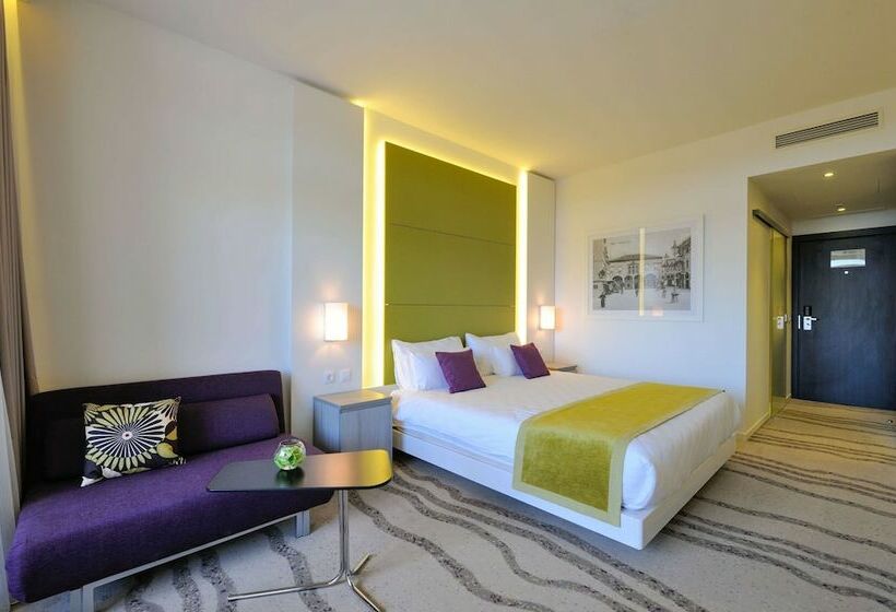 اتاق سوپریور با چشم‌انداز باغ, Park Plaza Histria Pula