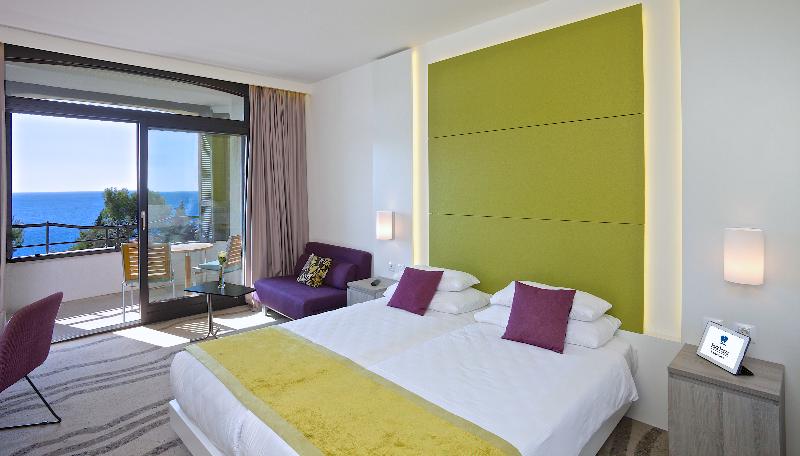 اتاق سوپریور با چشم‌انداز دریا, Park Plaza Histria Pula
