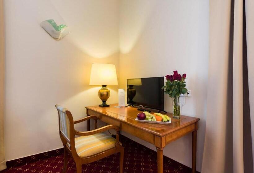 Quarto Estandar, St George   Czech Leading Hotels