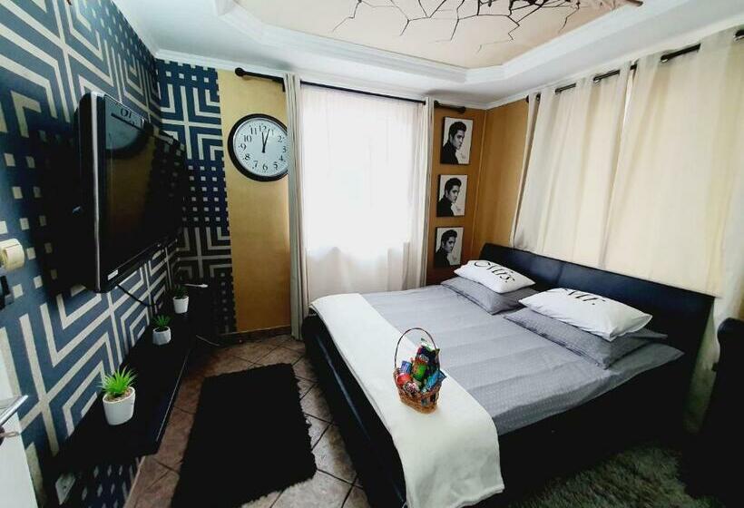 Delüks Oda, Airport Luxury Apartman 42