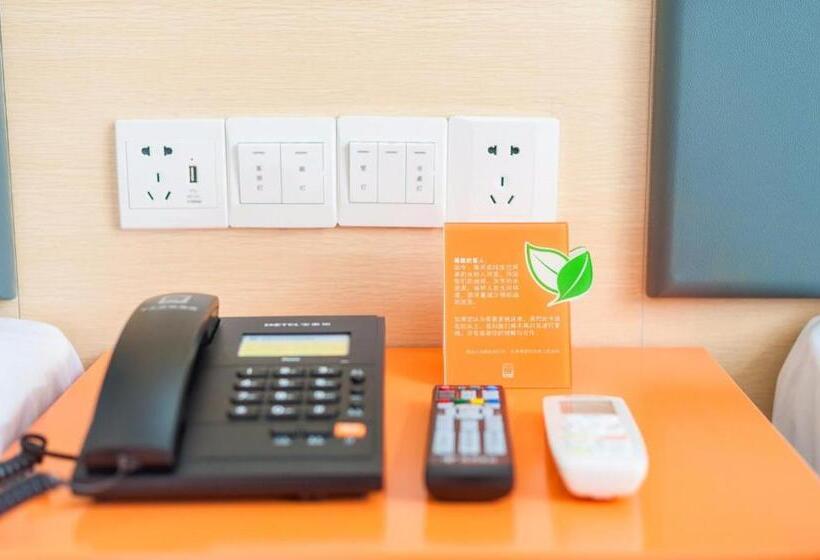 اتاق استاندارد, 7 Days Hotel Panzhihua 54 Zhuanpan Center Branch