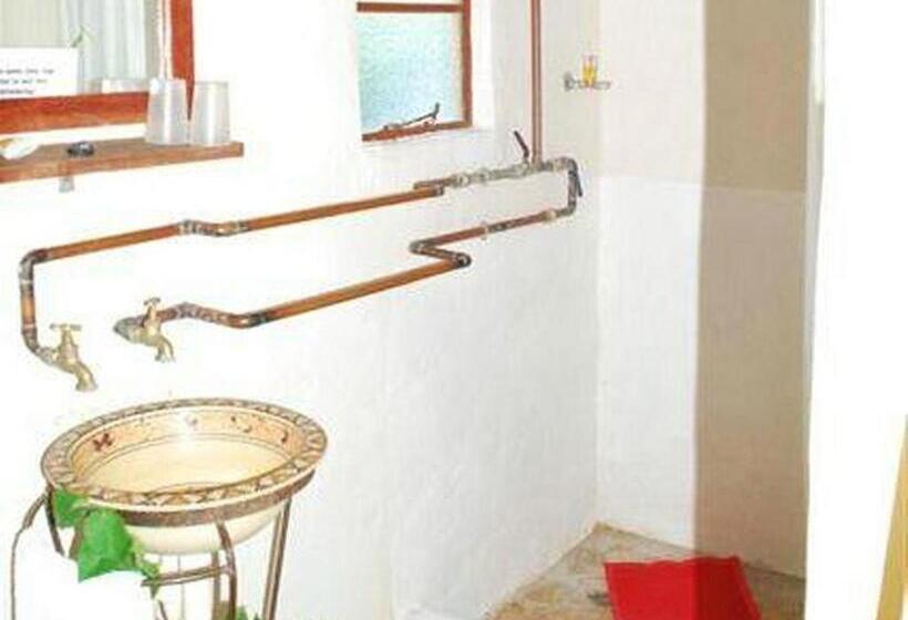 کلبه ییلاقی, Discovery Bed And Breakfast