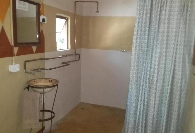 کلبه ییلاقی, Discovery Bed And Breakfast