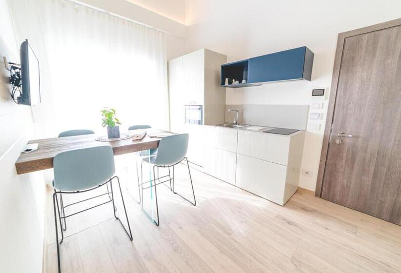 Apartamento Dúplex 1 Dormitório, Albamarina Residence
