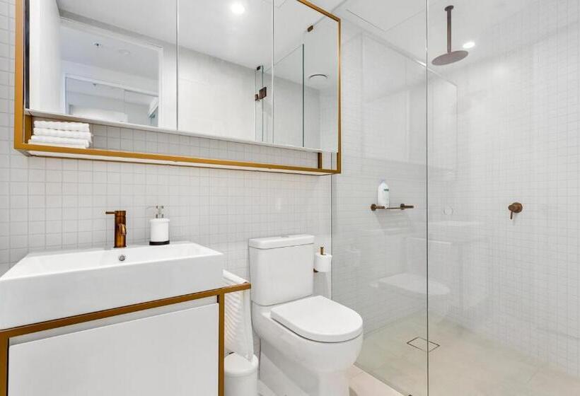 آپارتمان لوکس 2 خوابه, Domi Serviced Apartments