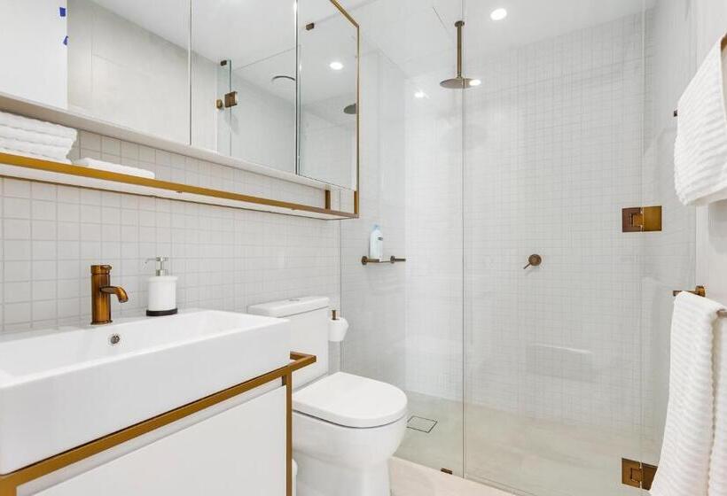 آپارتمان لوکس 2 خوابه, Domi Serviced Apartments