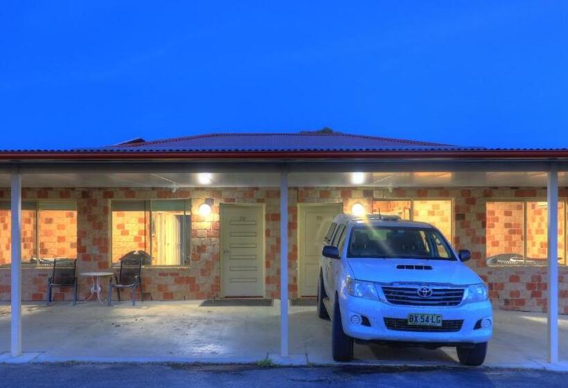带2个卧室的公寓, Golfers Inn