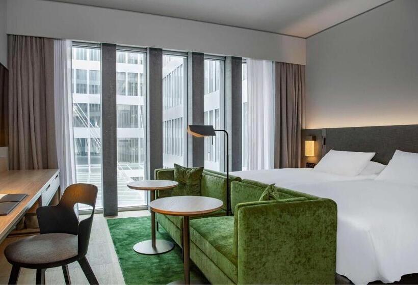 اتاق استاندارد, Hyatt Regency Zurich Airport Circle