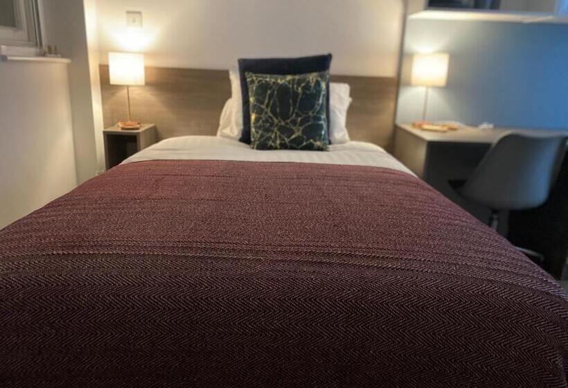 استودیوی استاندارد, Ps Apartments
