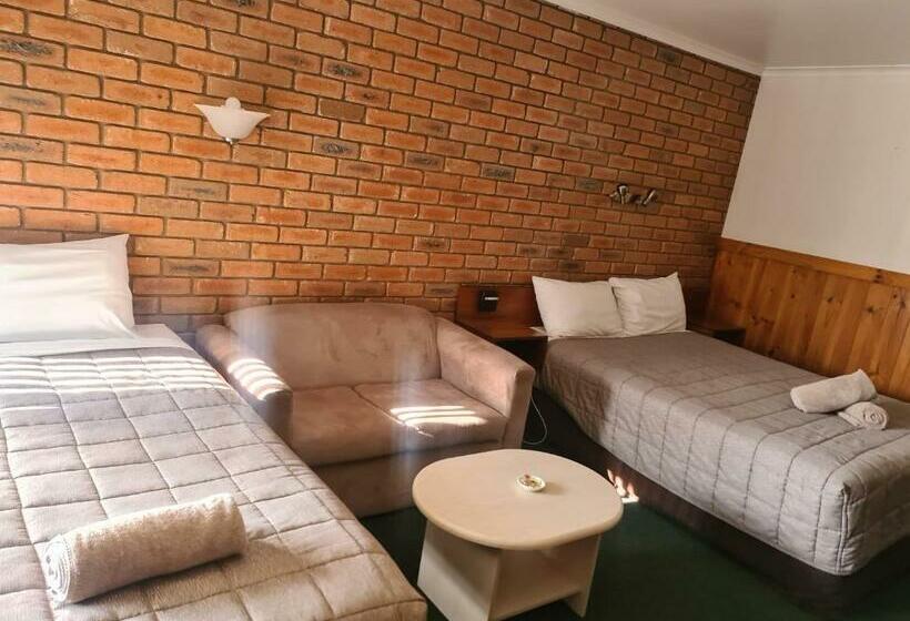 스탠다드 룸, Regency Court Motel