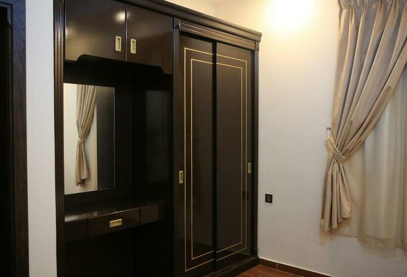 2 Bedroom Apartment with Pool, Al Khuzama Resort