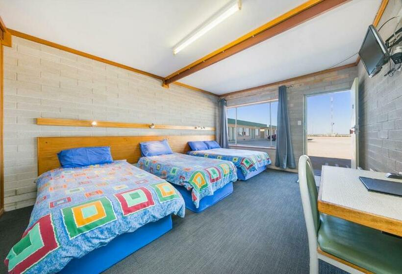 스탠다드 룸, Nullarbor Roadhouse