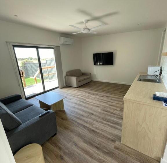 디럭스 룸, Inverloch Motel