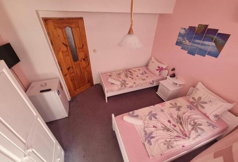 חדר סטנדרט, Guesthouse Flora