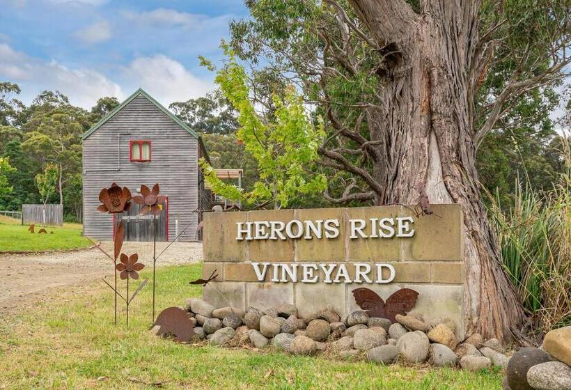 오두막, Herons Rise Vineyard Accommodation