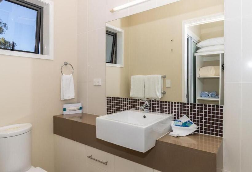 Quarto Estandar, Eden By The Bay