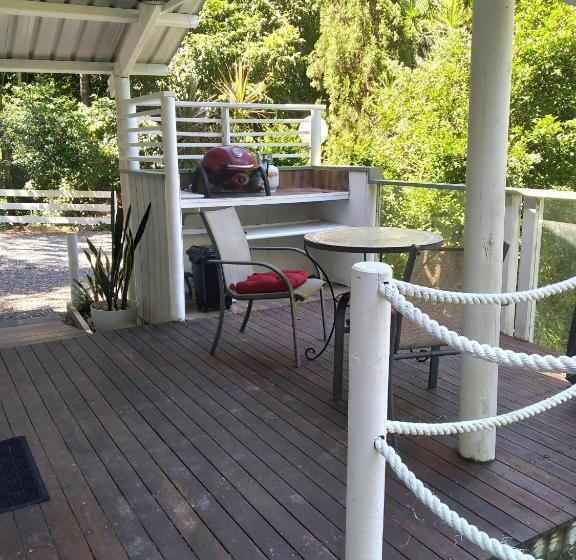 디럭스 룸, Eumundi Yacht Club B&b