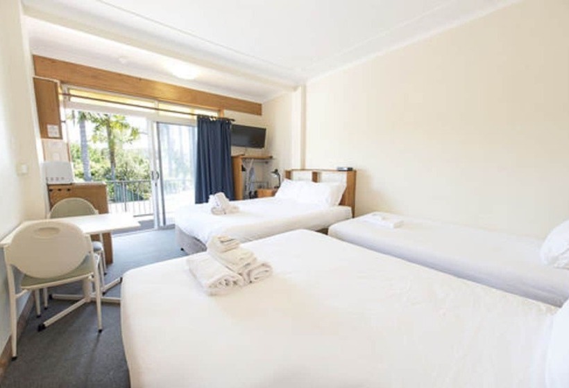 家庭间, Gosford Inn Motel