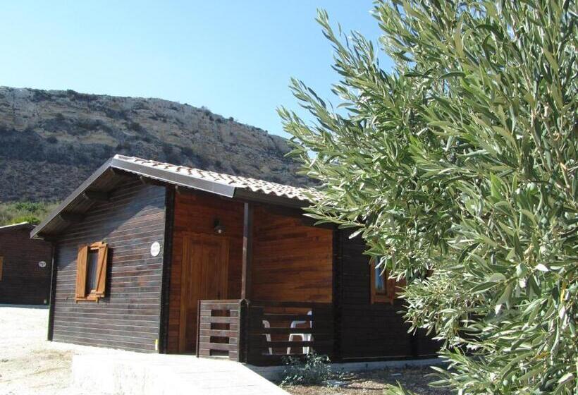 بانگلوی استاندارد 2 خوابه, Agriturismo Timpa Del Sole