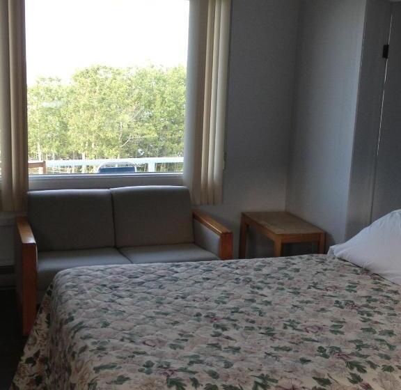 Номер Стандарт 2 Двуспальные Кровати, Hôtel Motel Du Rocher
