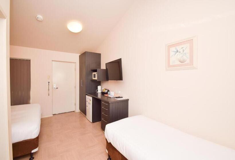 스탠다드 룸 킹사이즈 침대, Station Hotel Motel Kurri