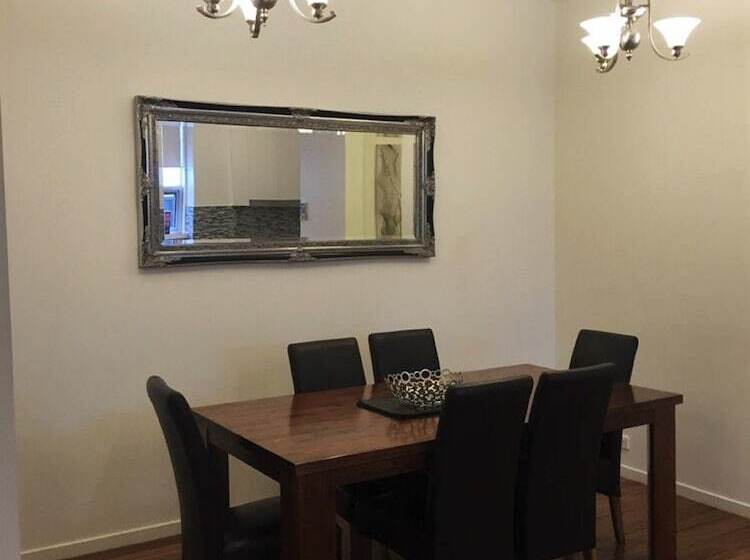 침실 3개 아파트, Ballarat Premier Apartments