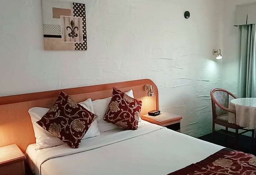 Номер Стандарт, Espana Motel