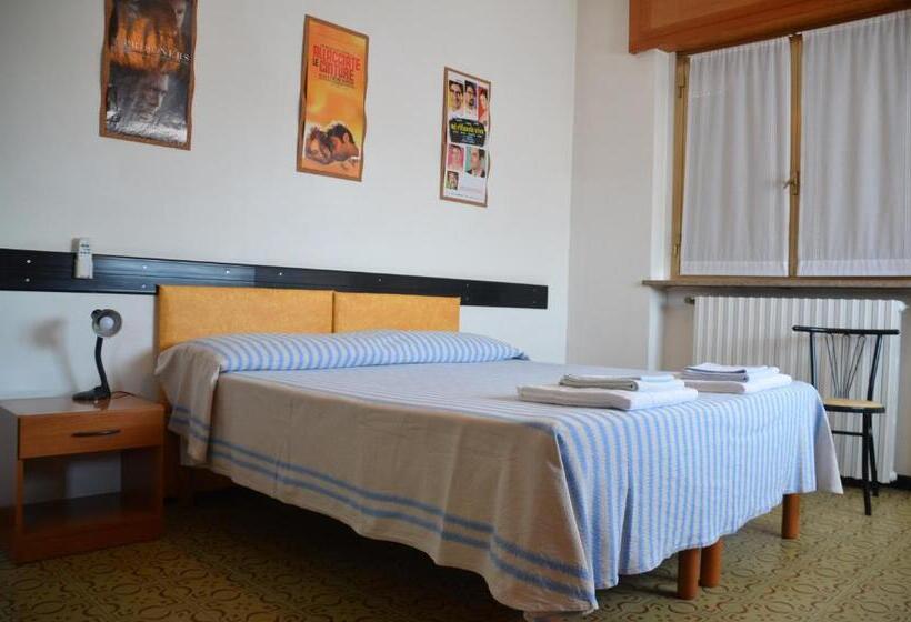 Номер Стандарт, Albergo Roma