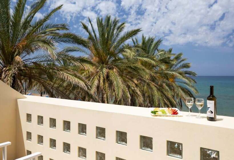 اتاق استاندارد, Giannoulis   Santa Marina Plaza