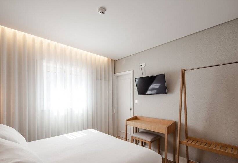 Habitación Superior, The Rex