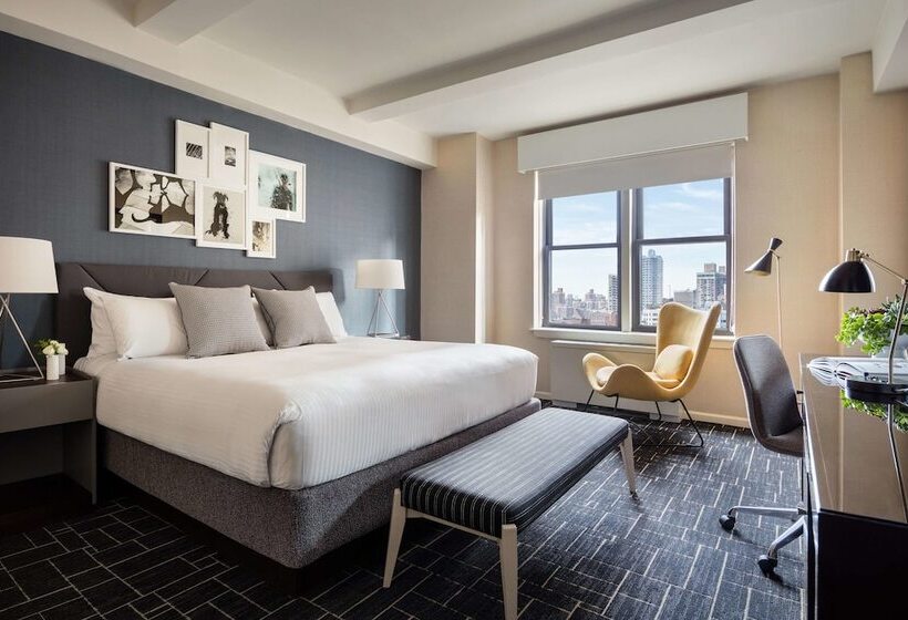 استودیوی لوکس, The Shelburne Sonesta New York