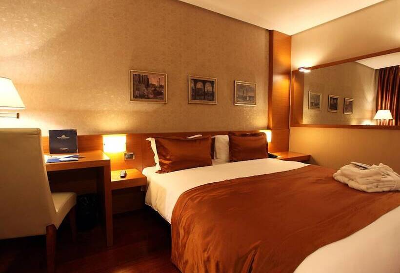 디럭스 룸, Tirana International Hotel & Conference Center