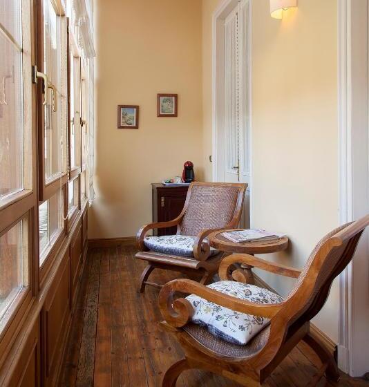 デラックスルーム, Villa De Luarca