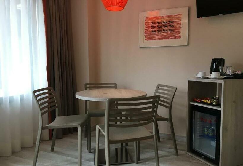 Quarto Familiar Superior, Medplaya Aparthotel Sant Eloi