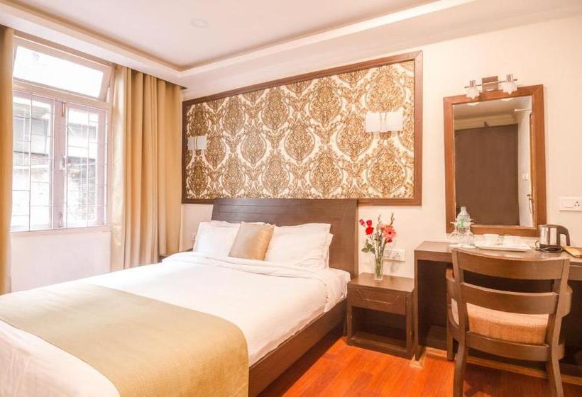 اتاق لوکس, Sherepunjab & Spa