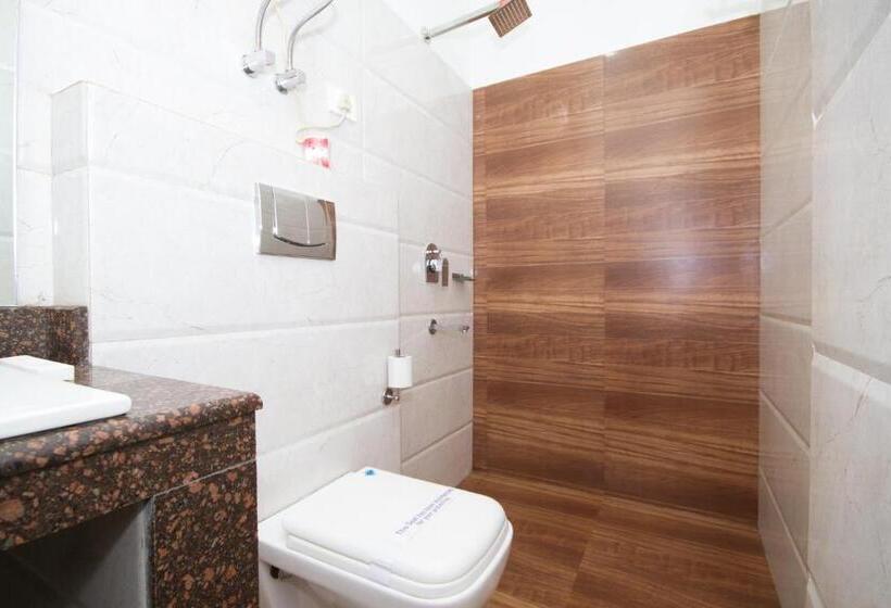 اتاق لوکس, Sherepunjab & Spa