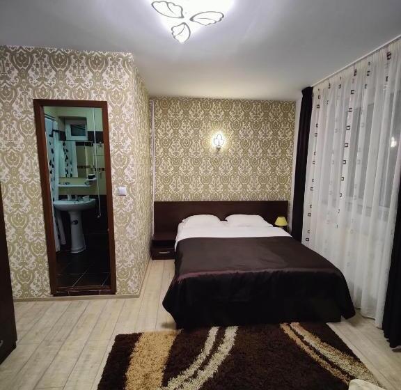 اتاق استاندارد با چشم‌انداز کوهستان, Casa Adina