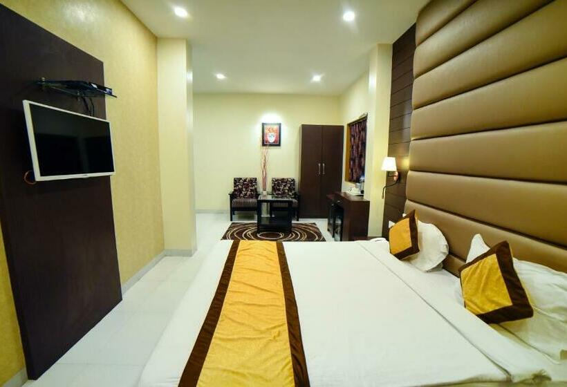 带大床的标准间, Palette Resorts  Carnival Resort