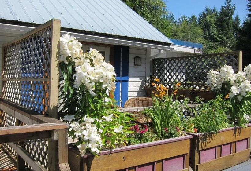 Номер Премиум, Heriot Bay Inn