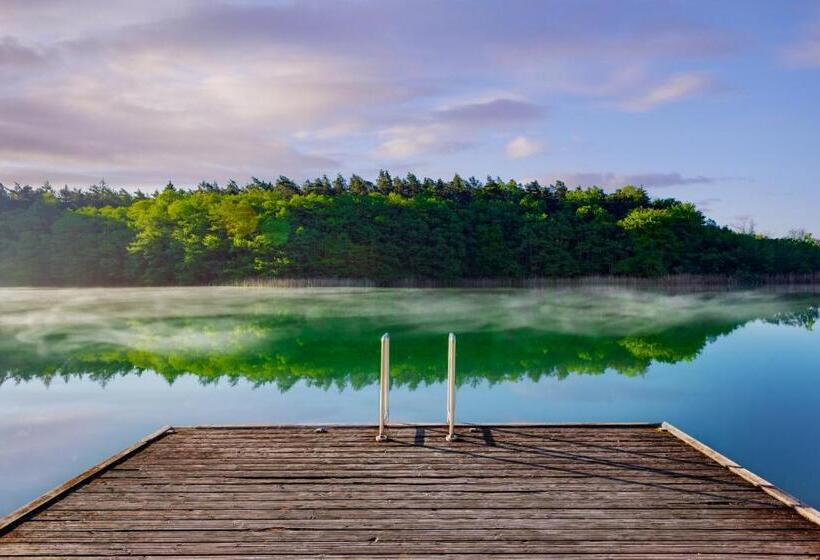 Номер Стандарт Вид на Озеро, Jagdschloss Waldsee