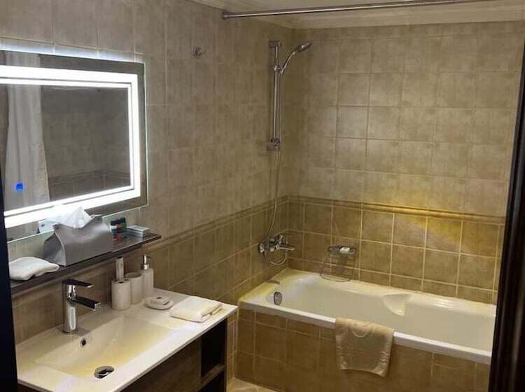 Вилла 3 Спальни, Al Gosaibi Hotel Villa